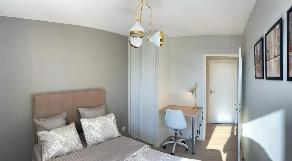 Luxury-Jo Appartement Complet Moderne 4 Chambres Roanne